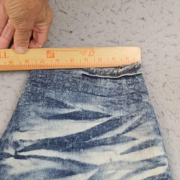 Evolution In Design Shorts Mens 38 Blue Denim Distressed Ripped Jean Cutoff - Picture 9 of 13